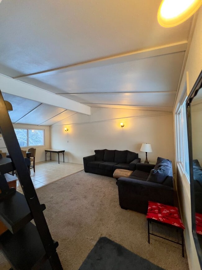 Photo - 601 Fairbanks St Unidad #A