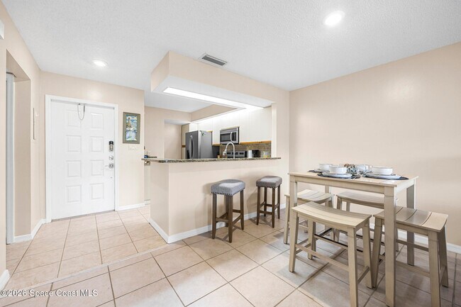 1141 Country Club Dr Unit 1012