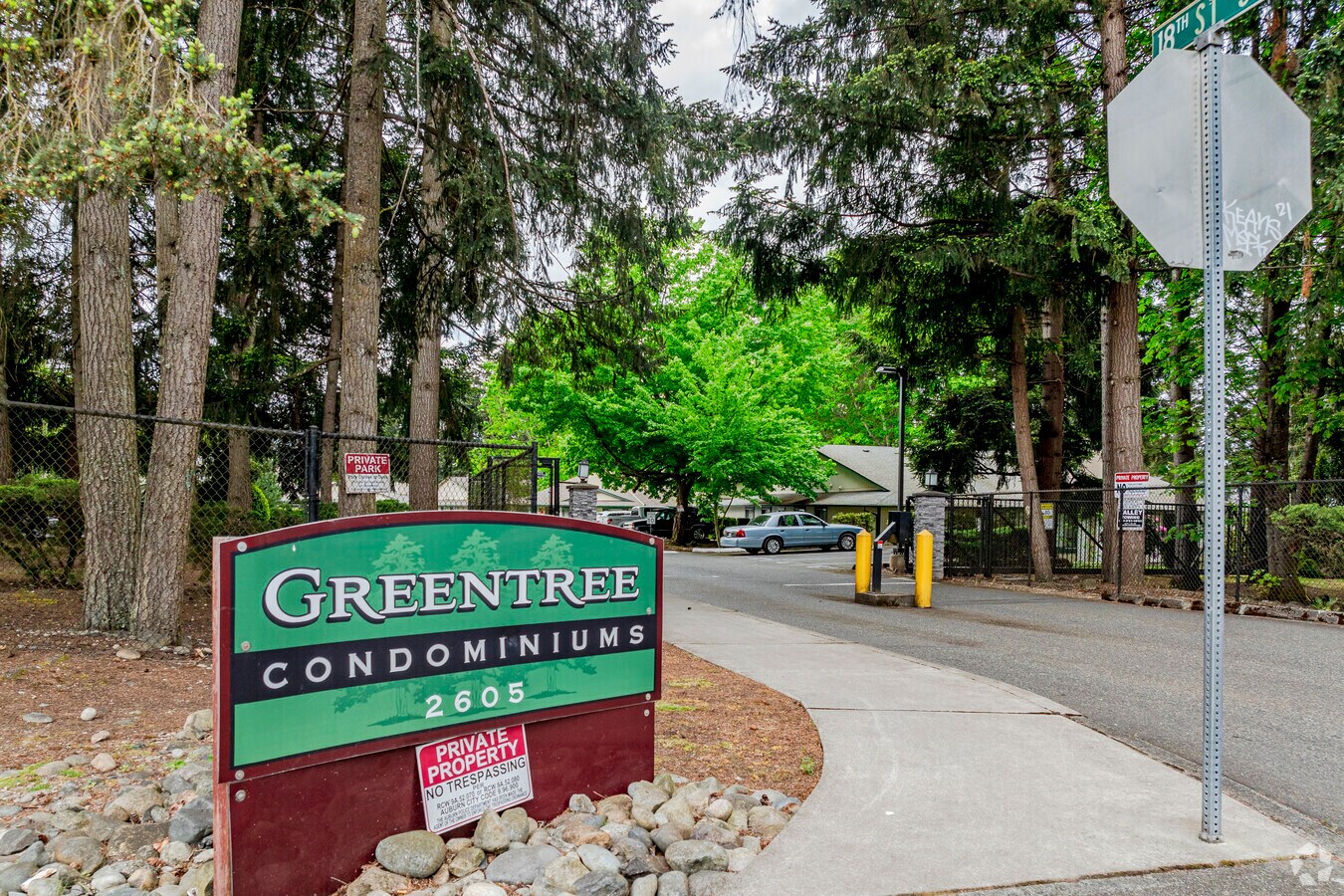 Photo - Greentree Condominiums