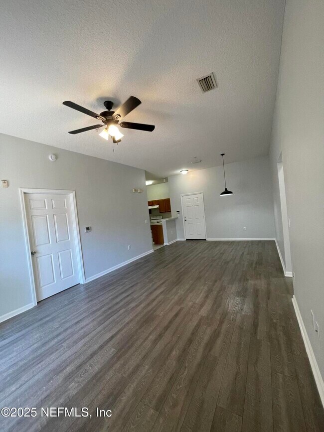 Photo - 6057 Maggies Cir Unidad 101