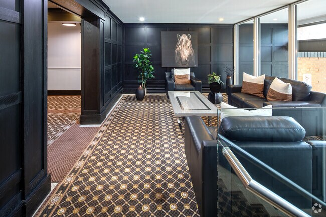 Building Photo - 265 Reynolds