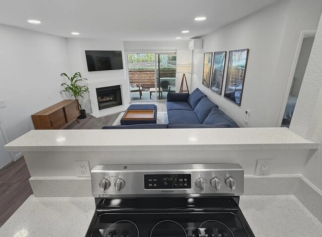 Photo - 1810 S El Camino Real Unit 104