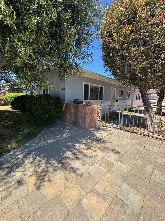 Building Photo - C134 Unit A Rental