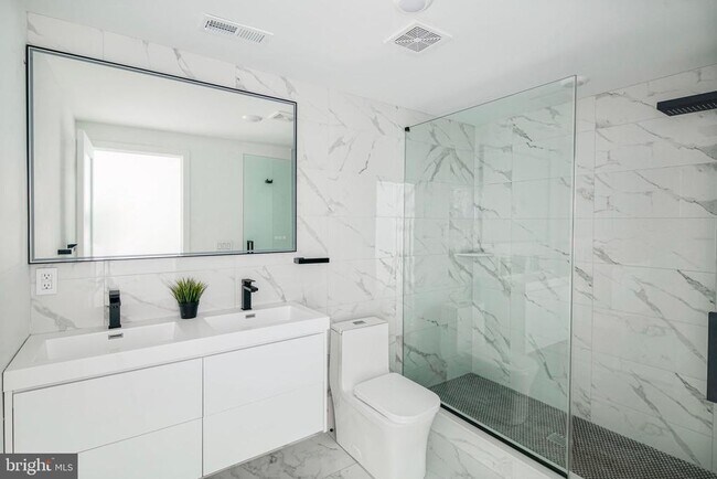 Photo - 2607 E Boston St Unit 2