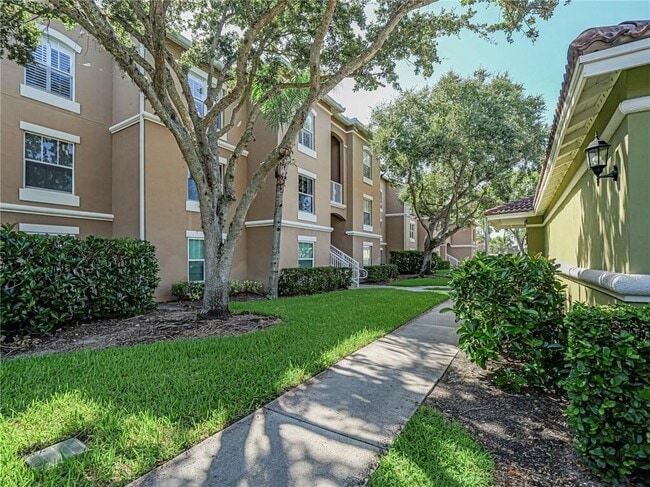 Photo - 5095 Fairways Cir Unidad I303