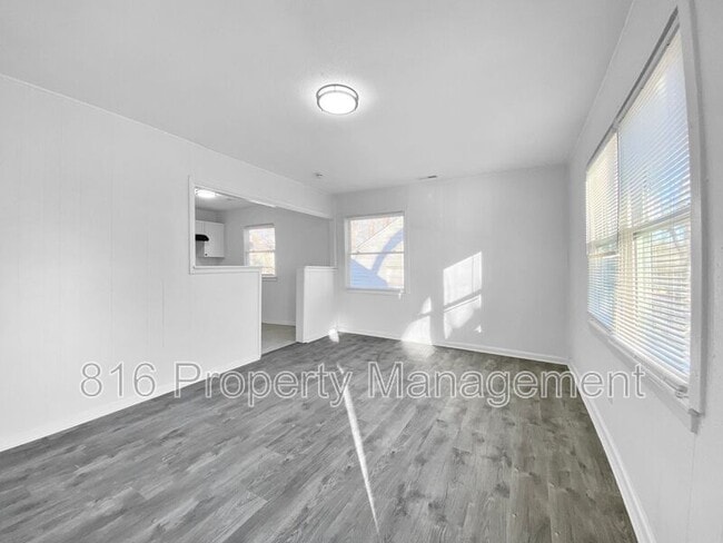 Photo - 2918 S 51st St