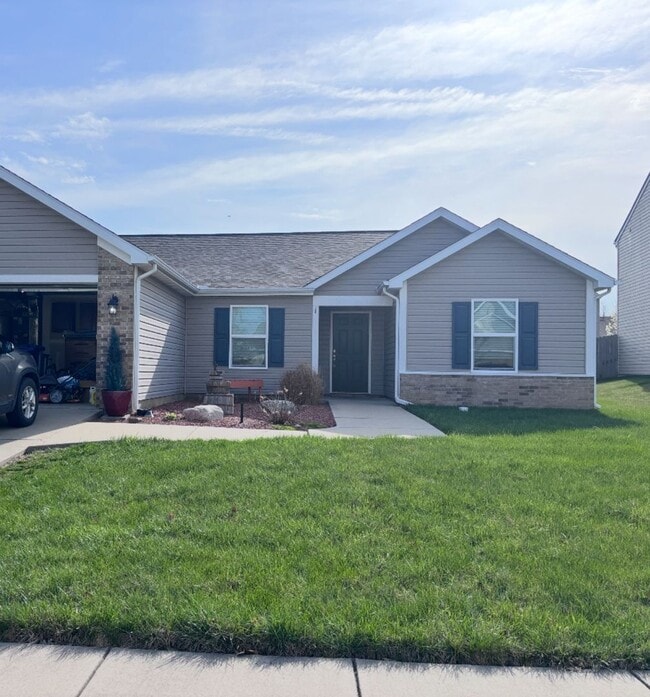 WEST LAFAYETTE...3 Bedroom 2 Bath plus office - WEST LAFAYETTE...3 Bedroom 2 Bath plus office House