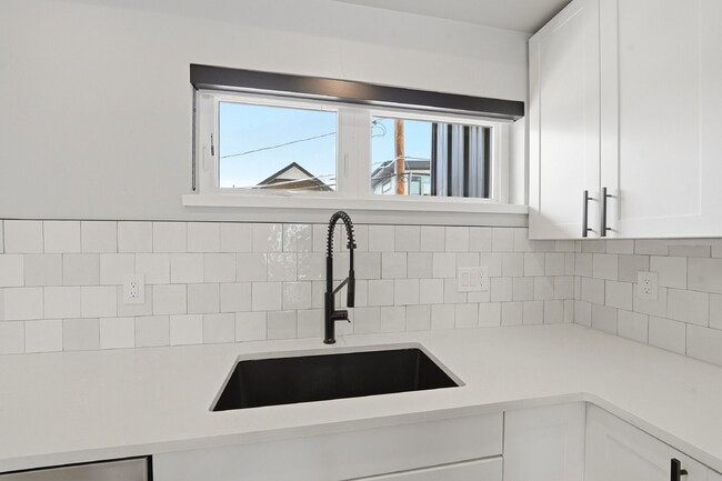 Photo - $3,565.95 with $300 off the first month's rent, 2 Beds - 3 Baths, Townhouse in Denver with Unmatc...