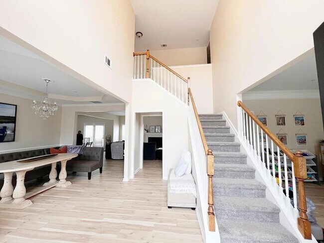 Photo - 514 Adeline Ct