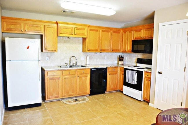 Photo - 10124 Nashville Ct