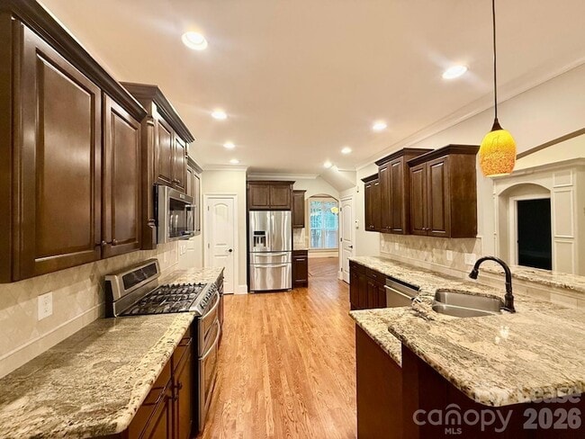 7133 Windyrush Rd