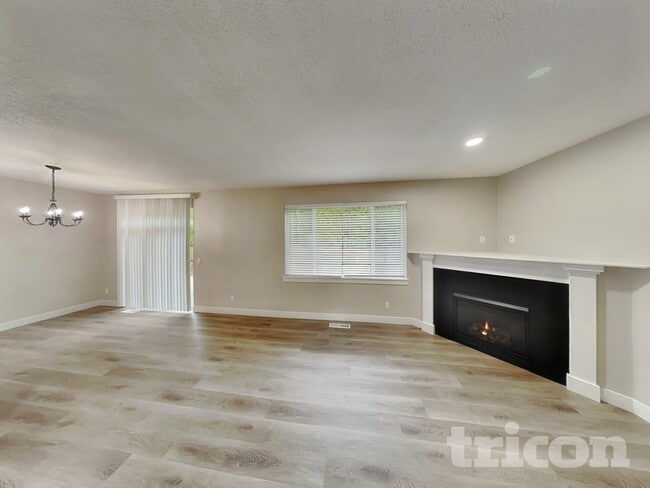 Photo - 14657 SE Natalya St