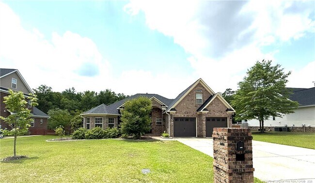 Photo - 439 W Summerchase Dr House