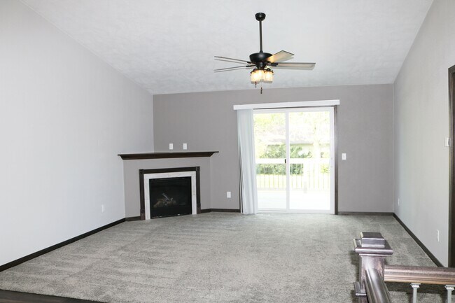 Photo - 3604 S Outfield Cir