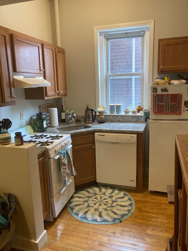 Photo - 1219 Commonwealth Ave Unit #4