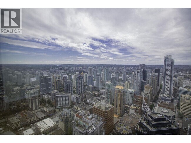 1289 Hornby St Unité 2002