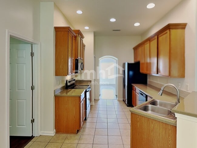 Photo - 11670 Deep Springs Dr N