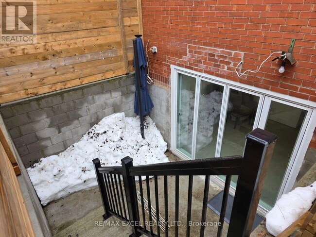 Photo - 46 Bartonville Ave W Unit Basement