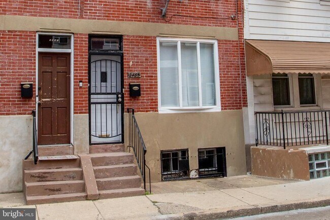 Photo - 2465 N Garnet St