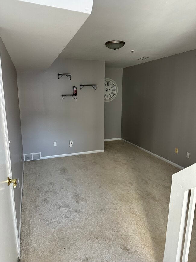 Photo - 49467 Pointe Xing