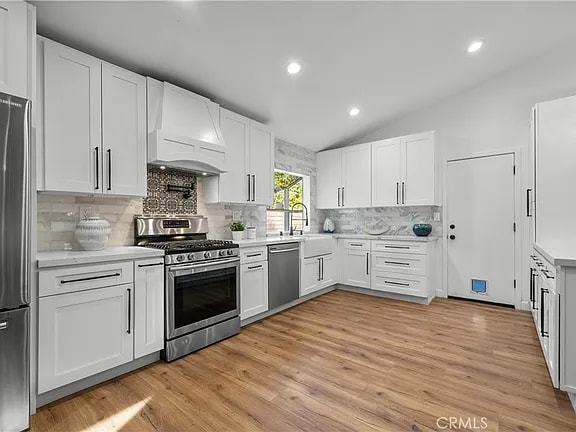 Photo - 28311 Nolte St