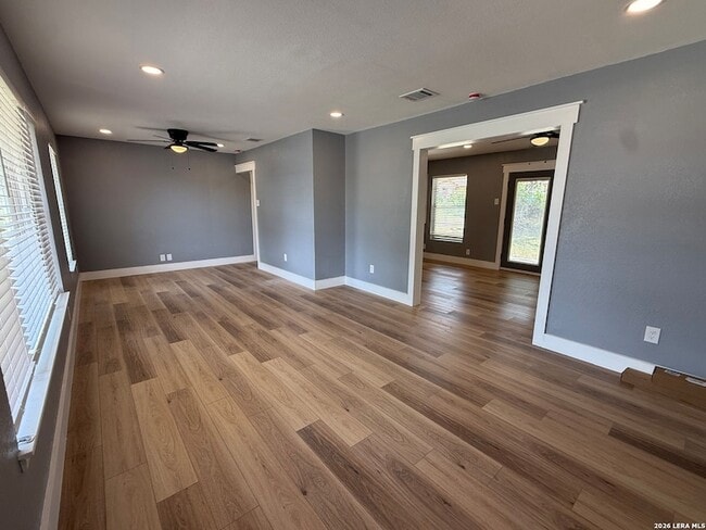 Photo - 4410 Trailwood Dr