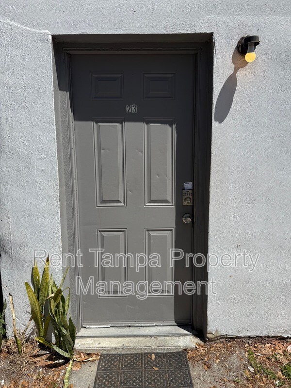 Photo - 2475 18th Ave S