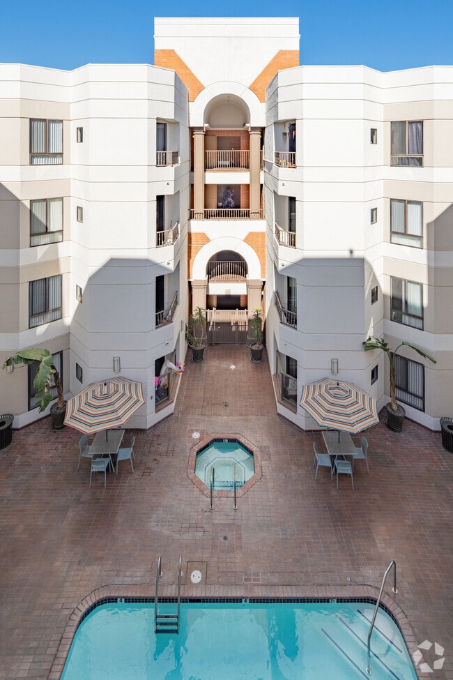 Elevate Long Beach Apartments For Rent in Long Beach, CA