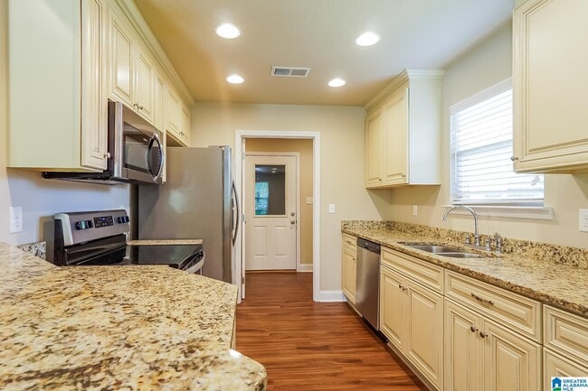 Photo - 125 Earl Owens Dr