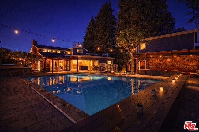 Photo - 4744 Haskell Ave