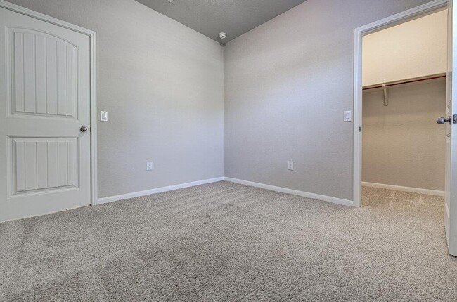 Photo - 6705 Loretta White Ln