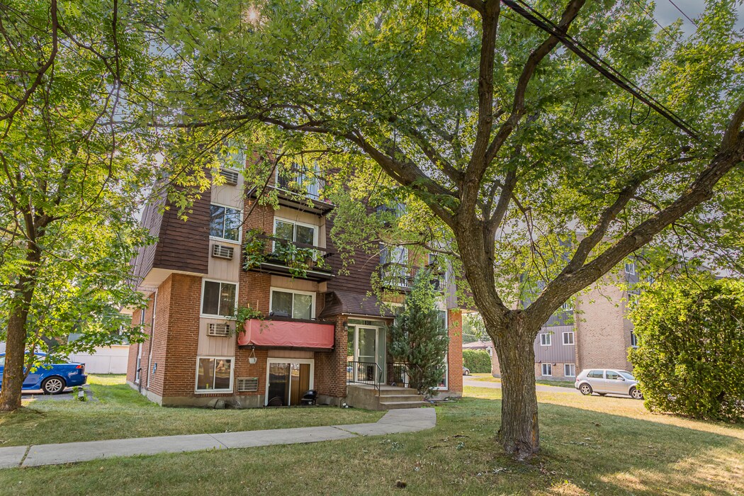 Photo - 1030-1036 Boul De Montarville