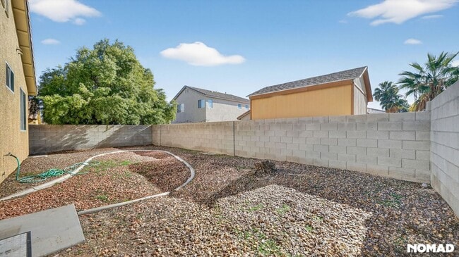 Photo - 1903 Giant Pine Ave