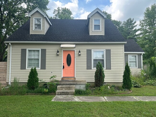 Building Photo - 510 Layne St