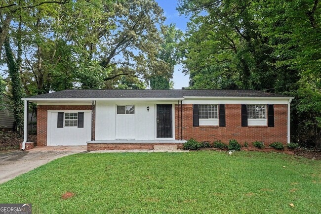 Photo - 1315 Pineglen Dr