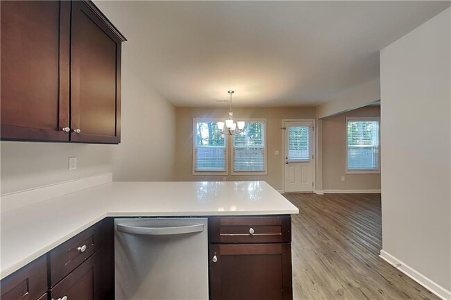 Photo - 517 Arrowhead Dr
