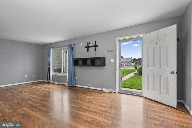 10 Terry Ct
