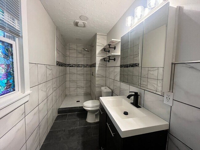 Photo - Adorable one bedroom ranch