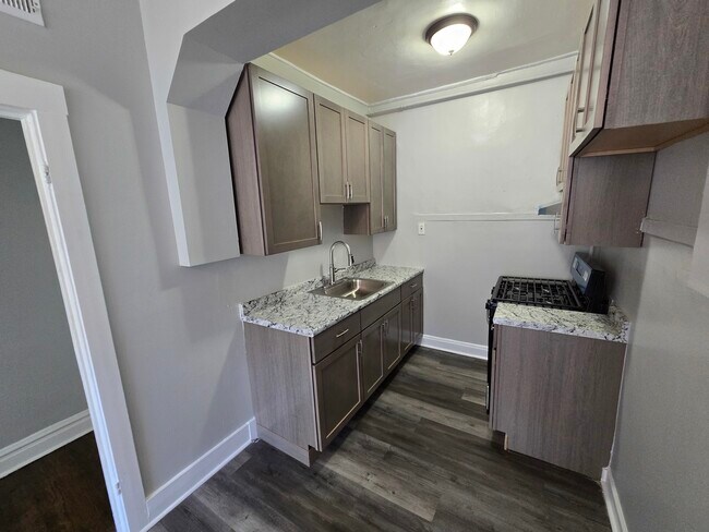 Photo - 4753 N Monticello Ave Unit 3A