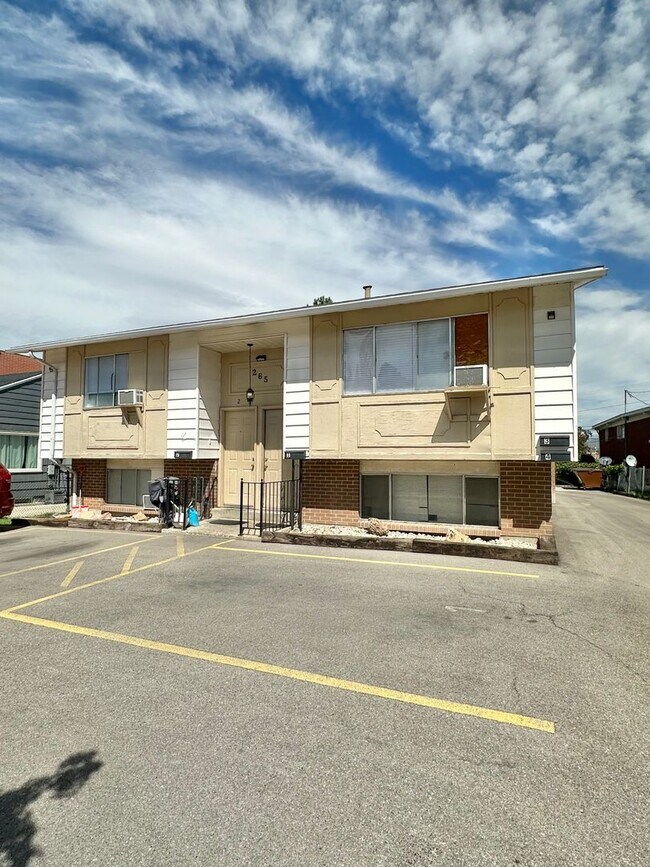 Photo - 259 E 5900 S Unit 1