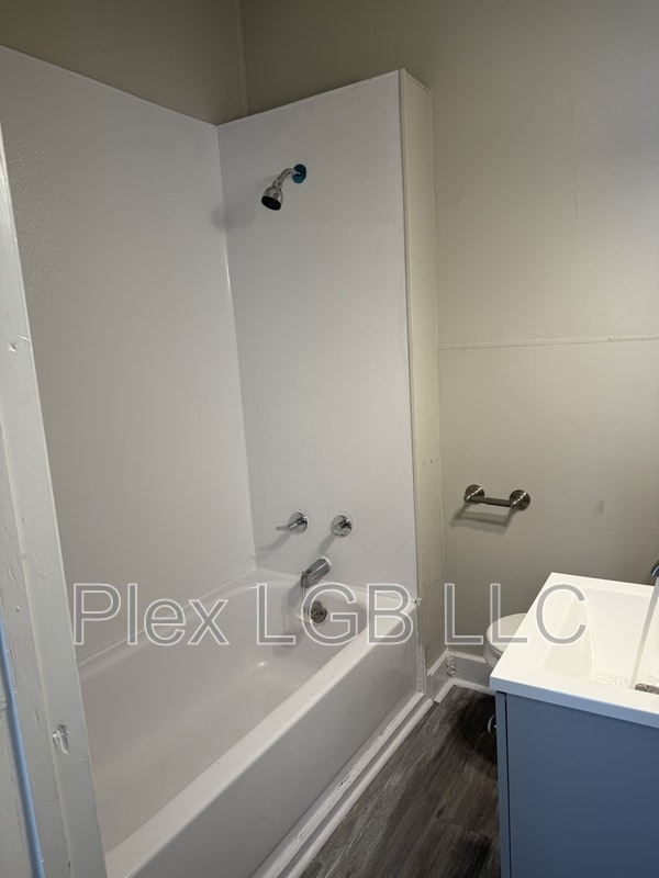 Photo - 123 Jarboe St