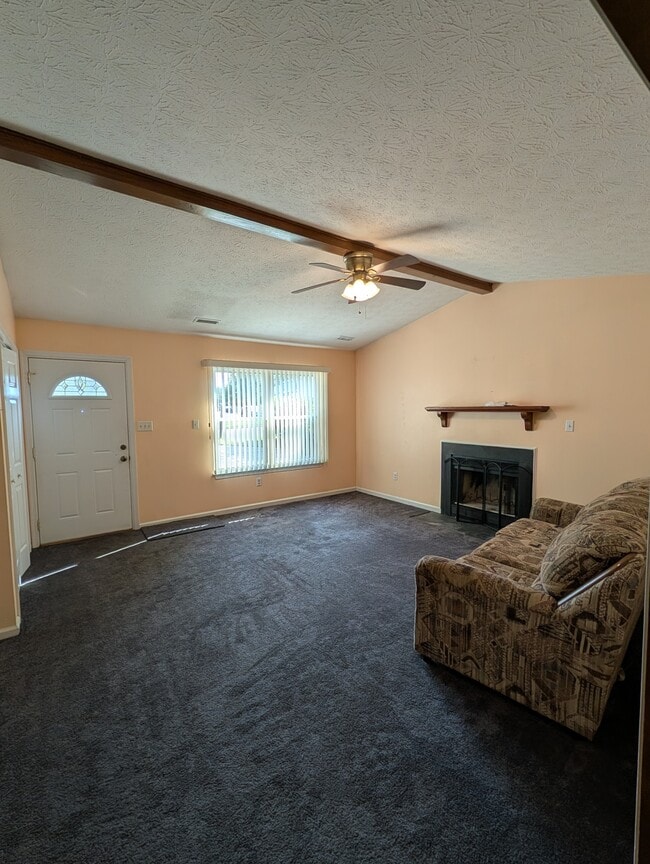 Photo - 693 Trails Ln