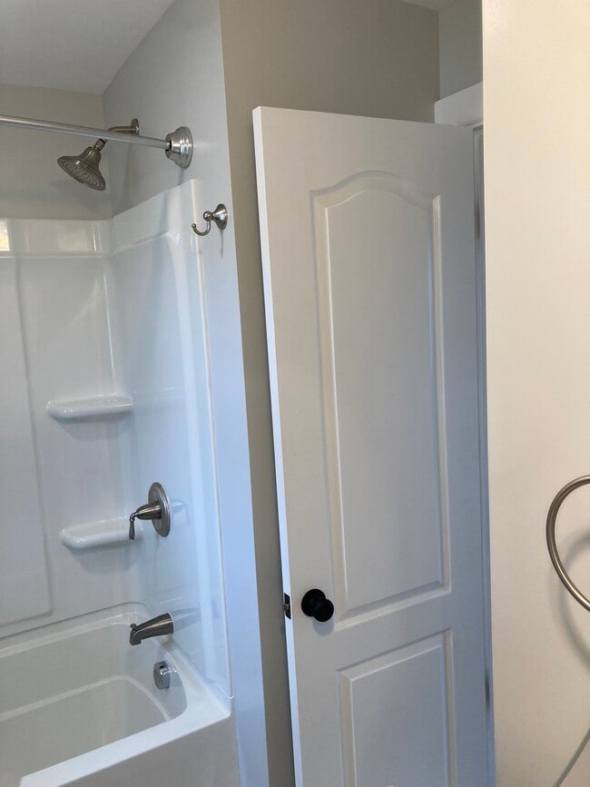 Photo - 122 Dawson St