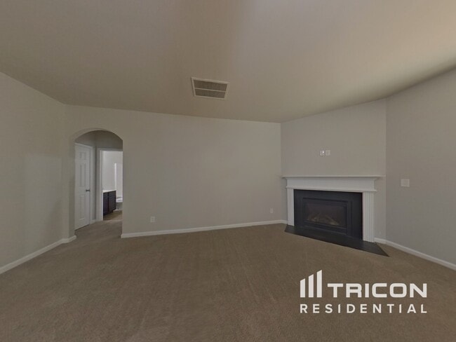 Photo - 64 Ledford Way