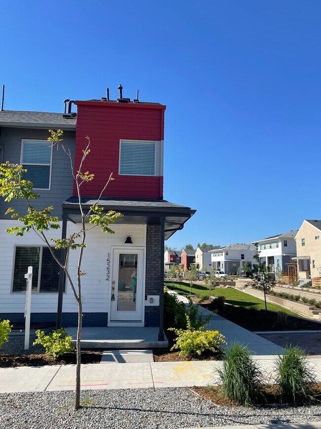Photo - 3BD, 3.5BA Arvada Townhome with Patio and Yard