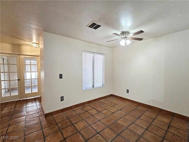 Photo - 8452 Boseck Dr Unidad 106