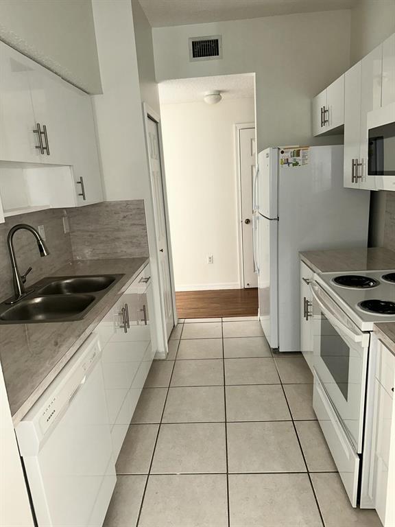 Photo - 7085 Nova Dr Unit 320