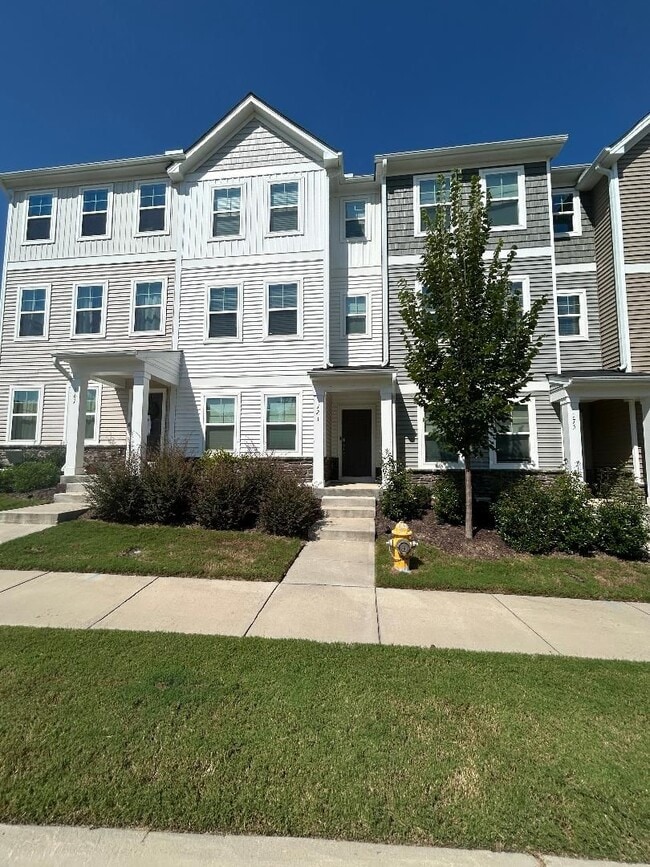 Building Photo - 171 Garden Vine Trl