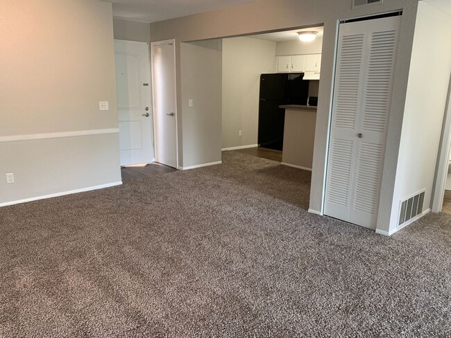 Photo - 28-01 Mission Hill-Woodson