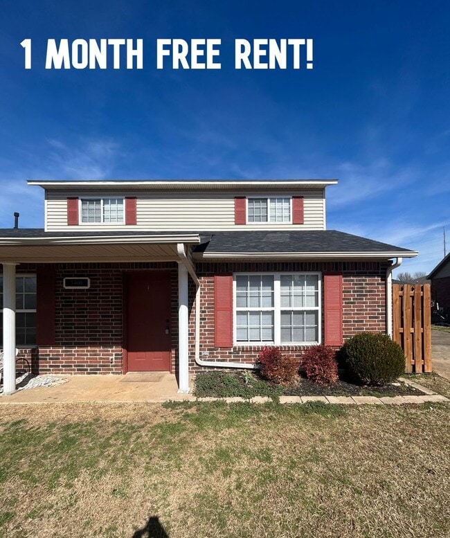 Building Photo - 3400 SW Landau Ct Unit 3400 SW Landau Ct Apt 1